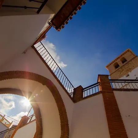 Holiday home Rooftop Terrace & Panoramic Mountain View's Cutar
